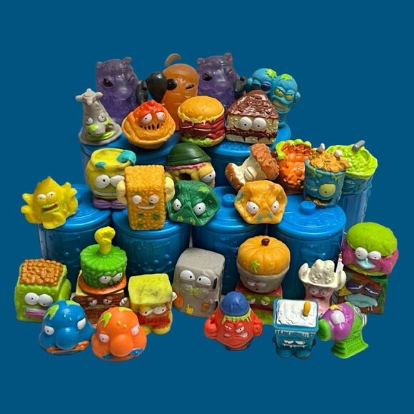 Moose Toys The Grossery Gang Figures & Garbage Cans Lot of 27 - Picture 1 of 6